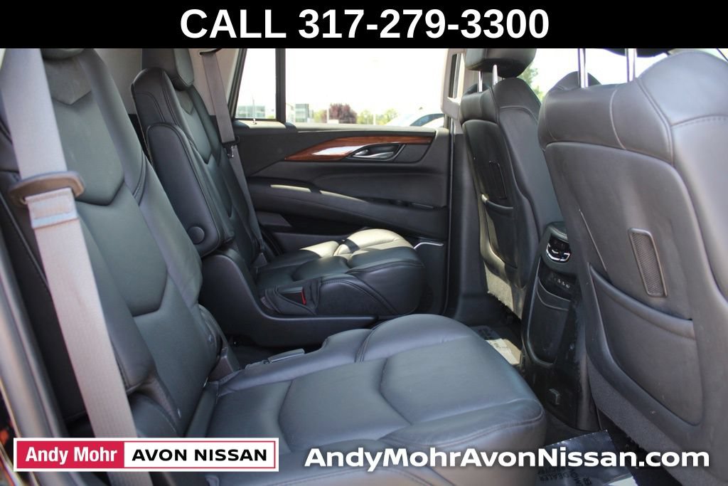 Used 2017 Cadillac Escalade Premium Luxury w/ LPO, Radiant Package AWD/4WD image 23