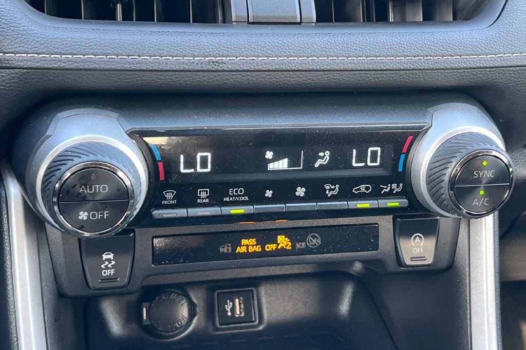 Certified 2024 Toyota RAV4 XLE AWD/4WD image 22
