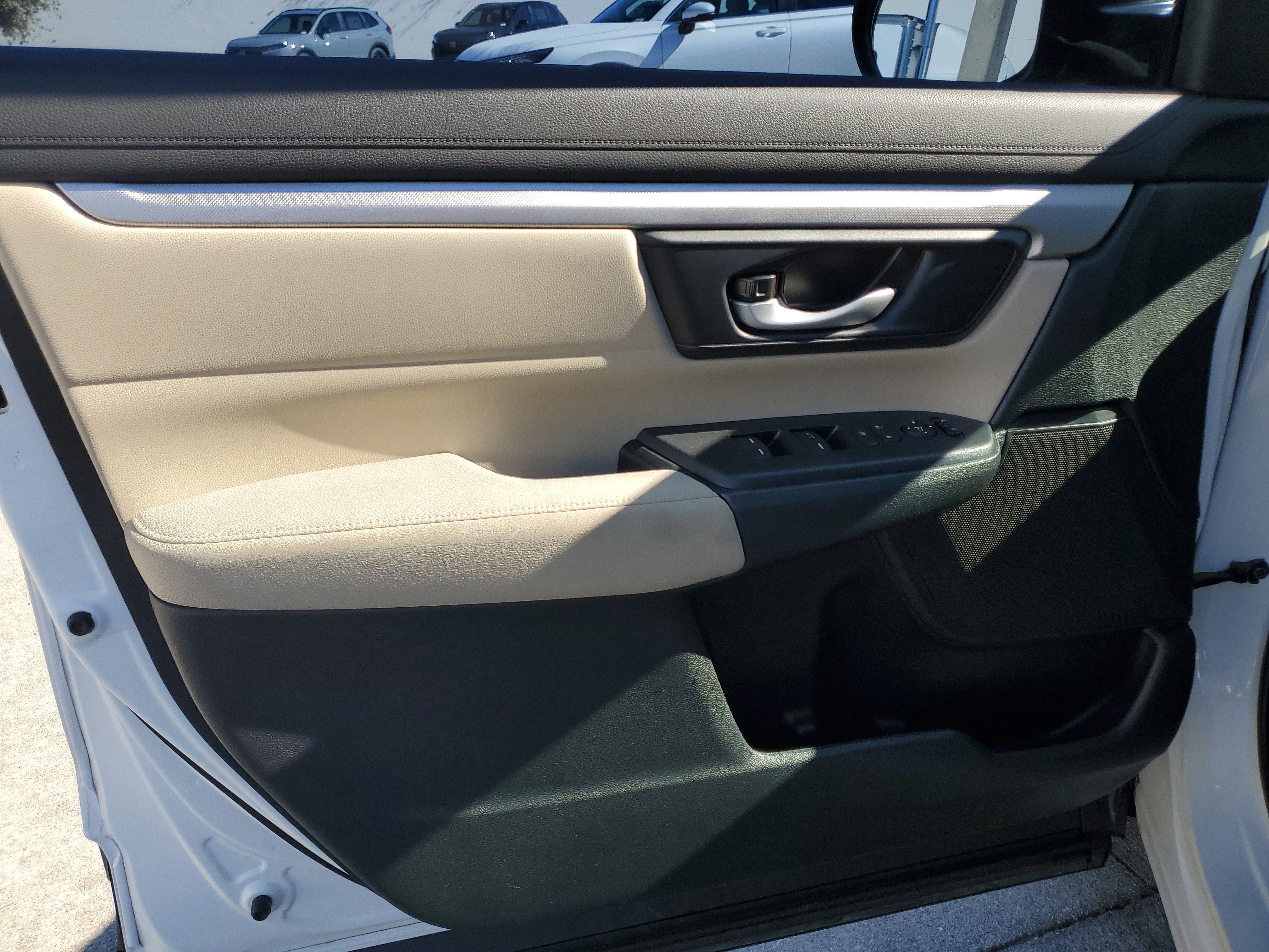 Used 2020 Honda CR-V LX image 19