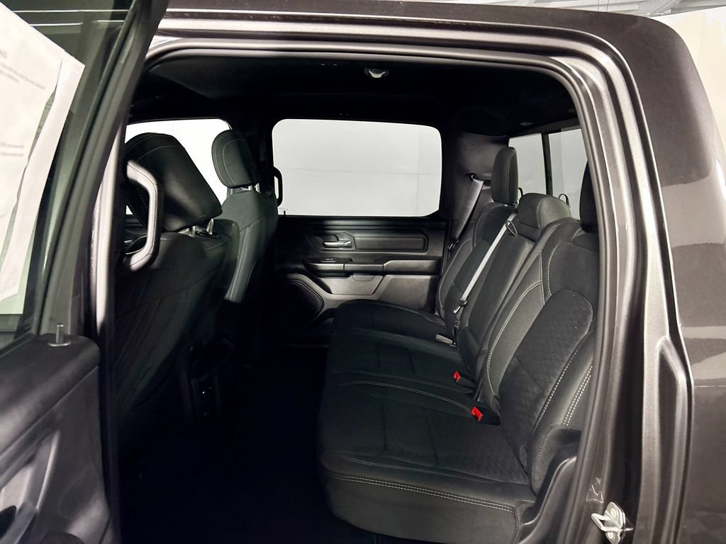 New 2026 RAM 1500 Express AWD/4WD image 19