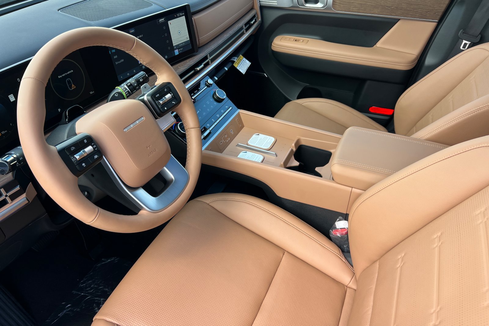 New 2027 Hyundai Santa Fe Limited AWD/4WD image 11