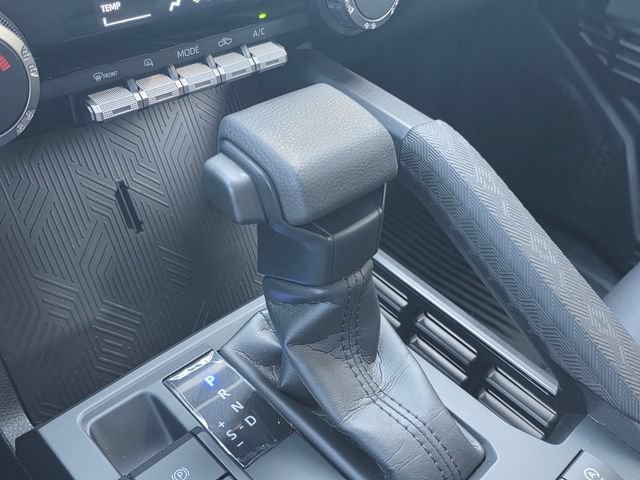 Used 2025 Toyota Tacoma SR5 RWD image 27