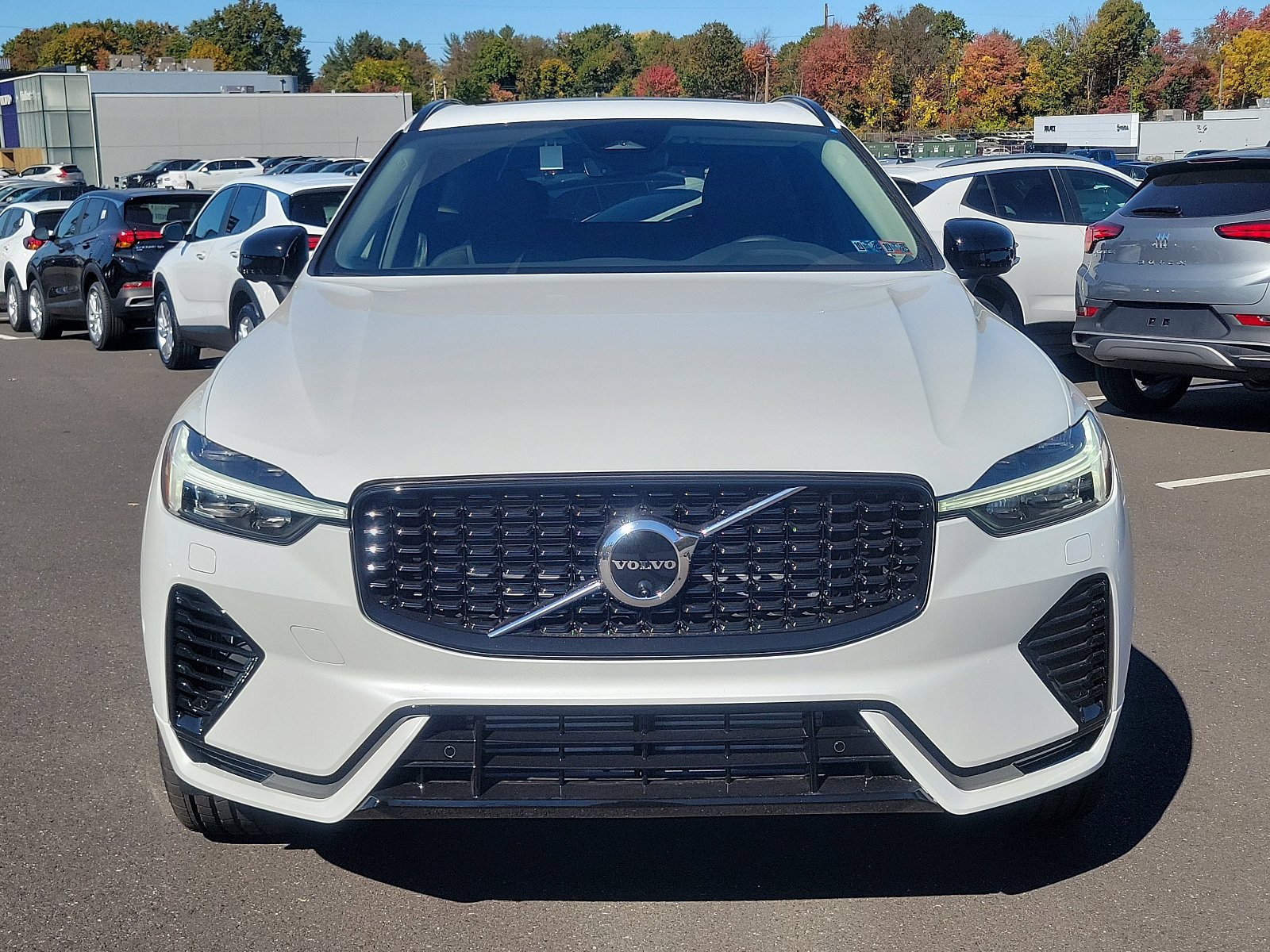 Certified 2025 Volvo XC60 T8 Plus w/ Protection Package Premier image 2