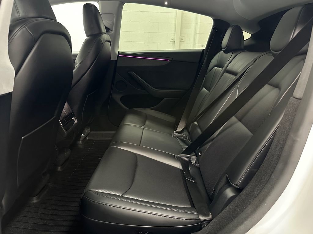 Used 2026 Tesla Model Y Long Range AWD/4WD image 22