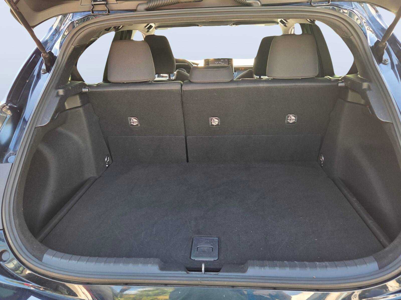Used 2020 Toyota Corolla SE FWD image 9