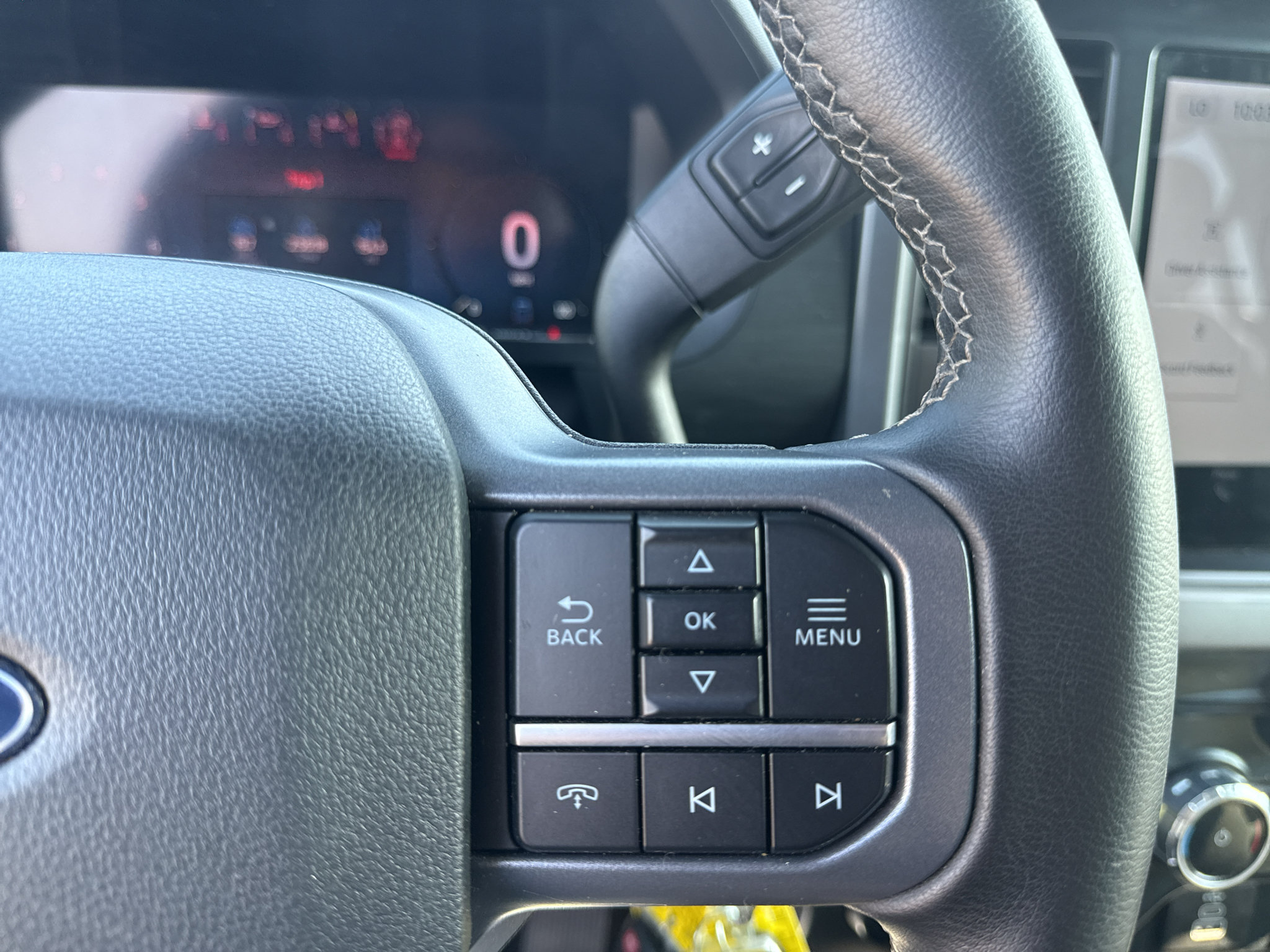 Used 2025 Ford F150 XLT w/ Equipment Group 301A Standard AWD/4WD image 18