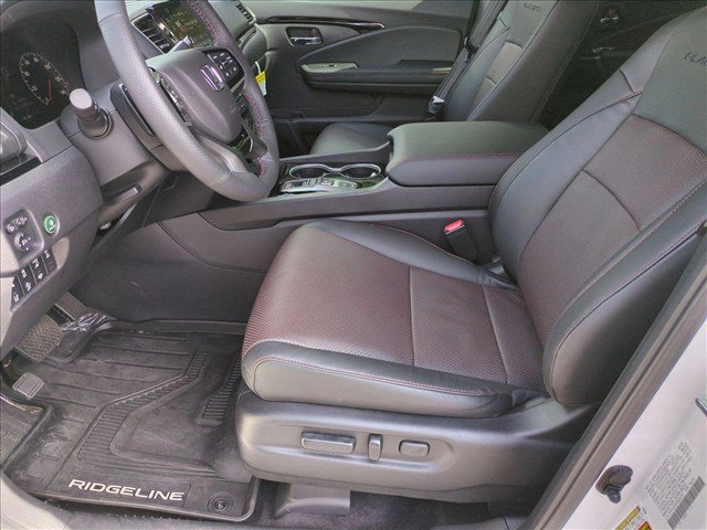 Certified 2026 Honda Ridgeline Black Edition image 16