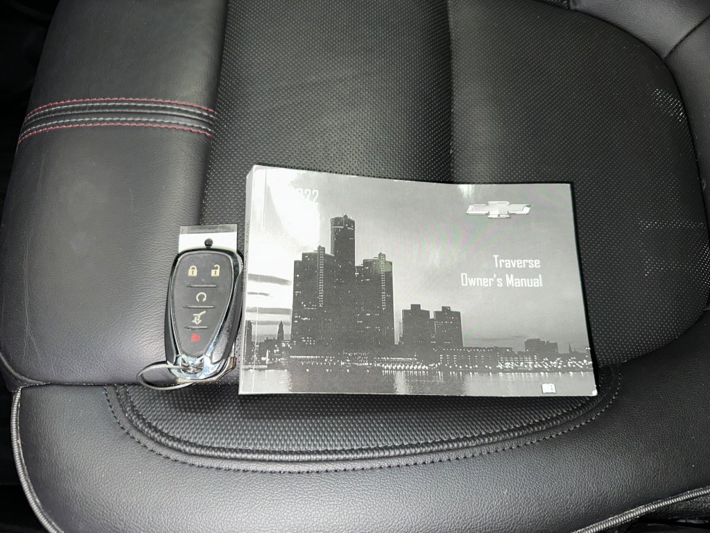 Certified 2022 Chevrolet Traverse RS image 19