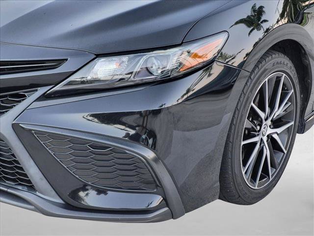Certified 2022 Toyota Camry SE FWD image 10