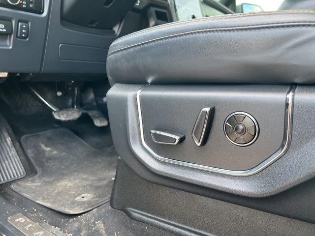 Used 2024 Ford Expedition Platinum AWD/4WD image 11
