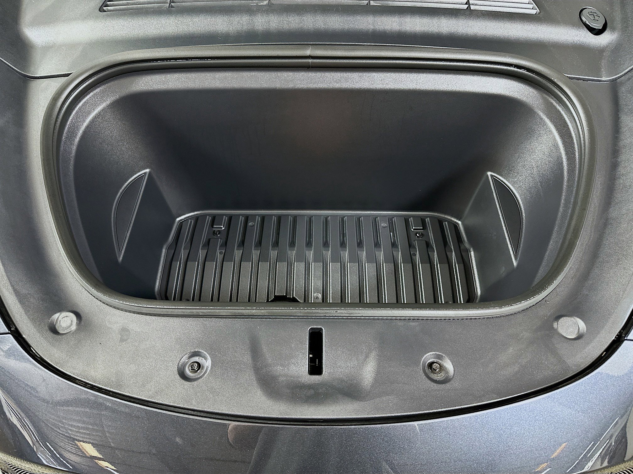 Used 2024 Tesla Model Y Long Range image 33