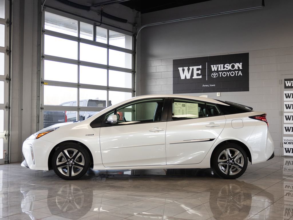 Used 2022 Toyota Prius XLE