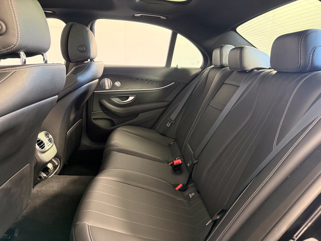 Used 2021 Mercedes-Benz E 350 4MATIC Sedan image 36
