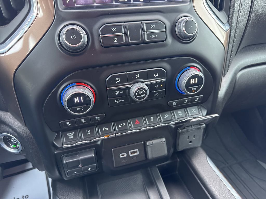 Used 2023 Chevrolet Silverado 3500 High Country w/ Z71 Off-Road Package image 38