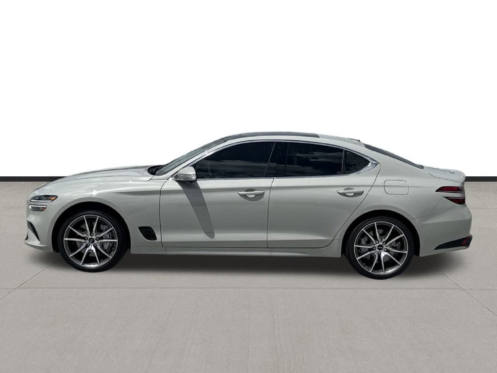 Used 2026 Genesis G70 2.5T Prestige RWD image 8