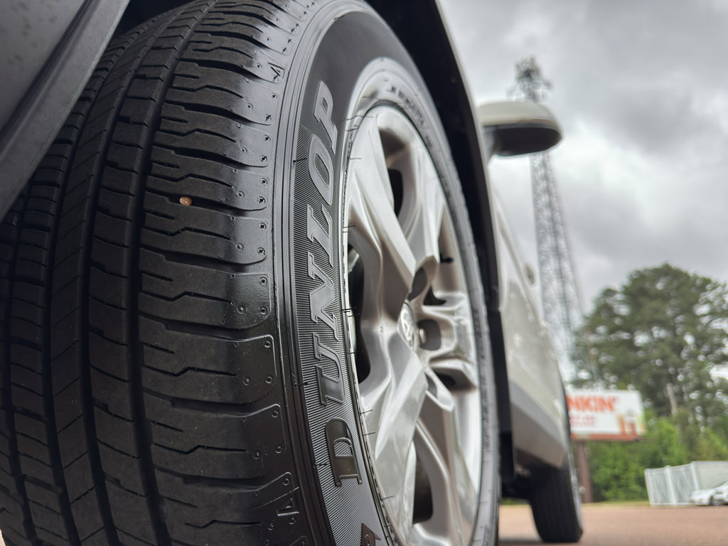 Certified 2025 Toyota RAV4 XLE w/ Convenience Package image 9