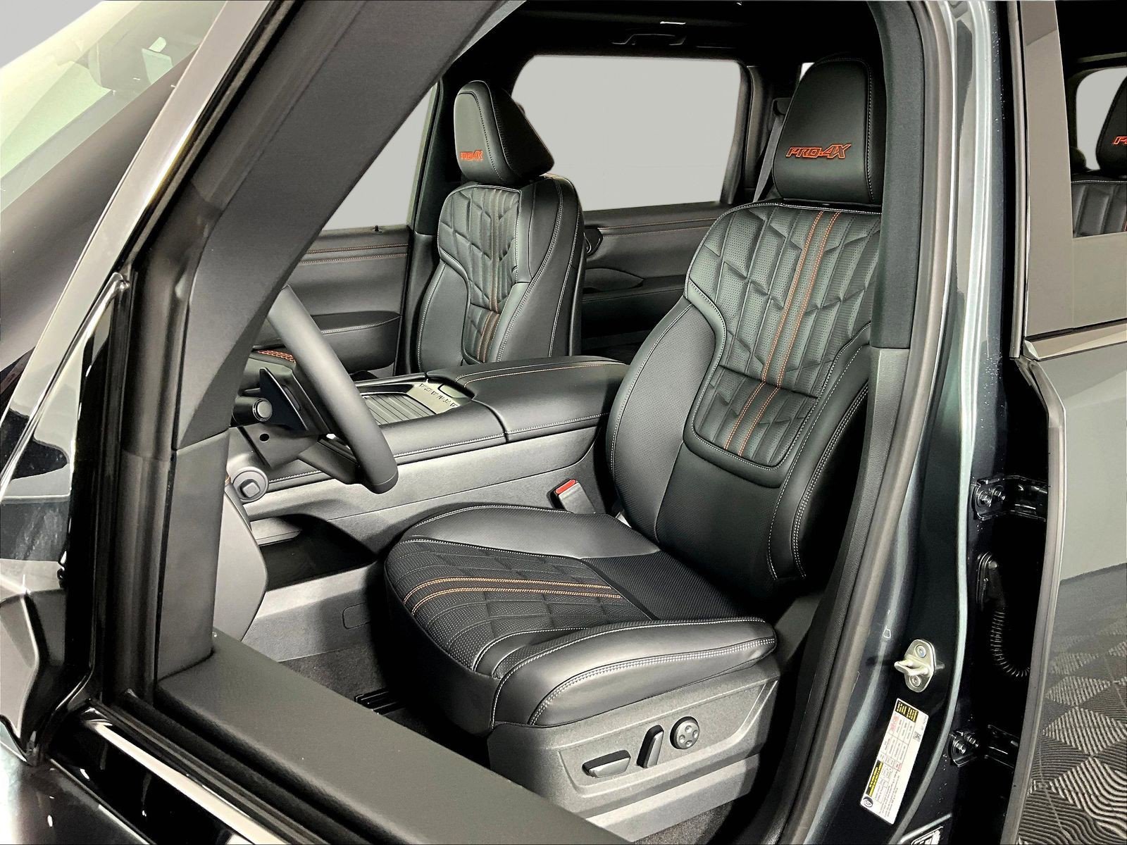 New 2026 Nissan Armada PRO-4X AWD/4WD image 17
