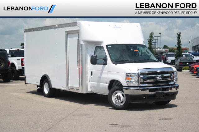 New 2027 Ford E-350 and Econoline 350 Super Duty w/ Power Equipment Group RWD image 1