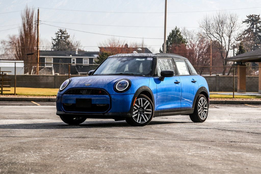 New 2026 MINI Cooper S image 1