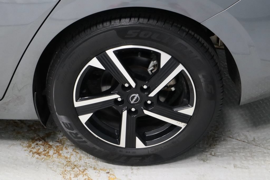 Certified 2024 Nissan Sentra SV FWD image 18