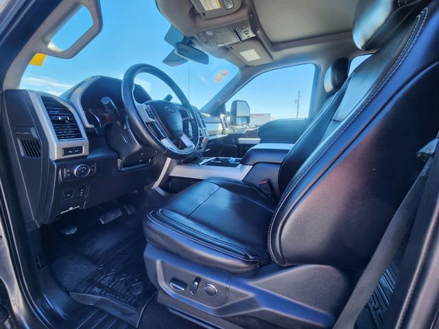 Used 2019 Ford F250 Lariat w/ Lariat Ultimate Package AWD/4WD image 11