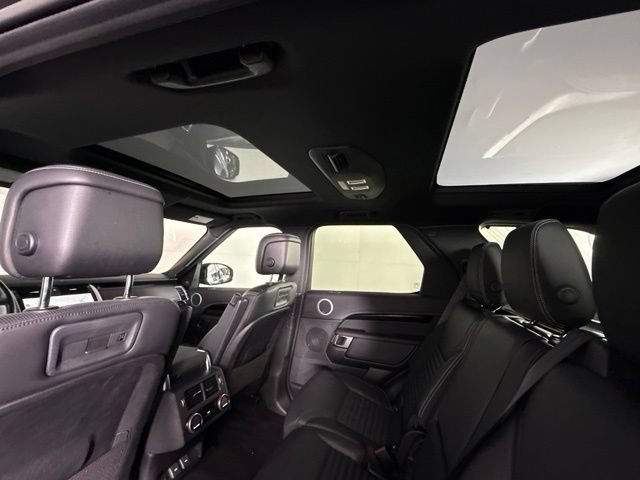 Used 2023 Land Rover Discovery S R-Dynamic AWD/4WD image 30