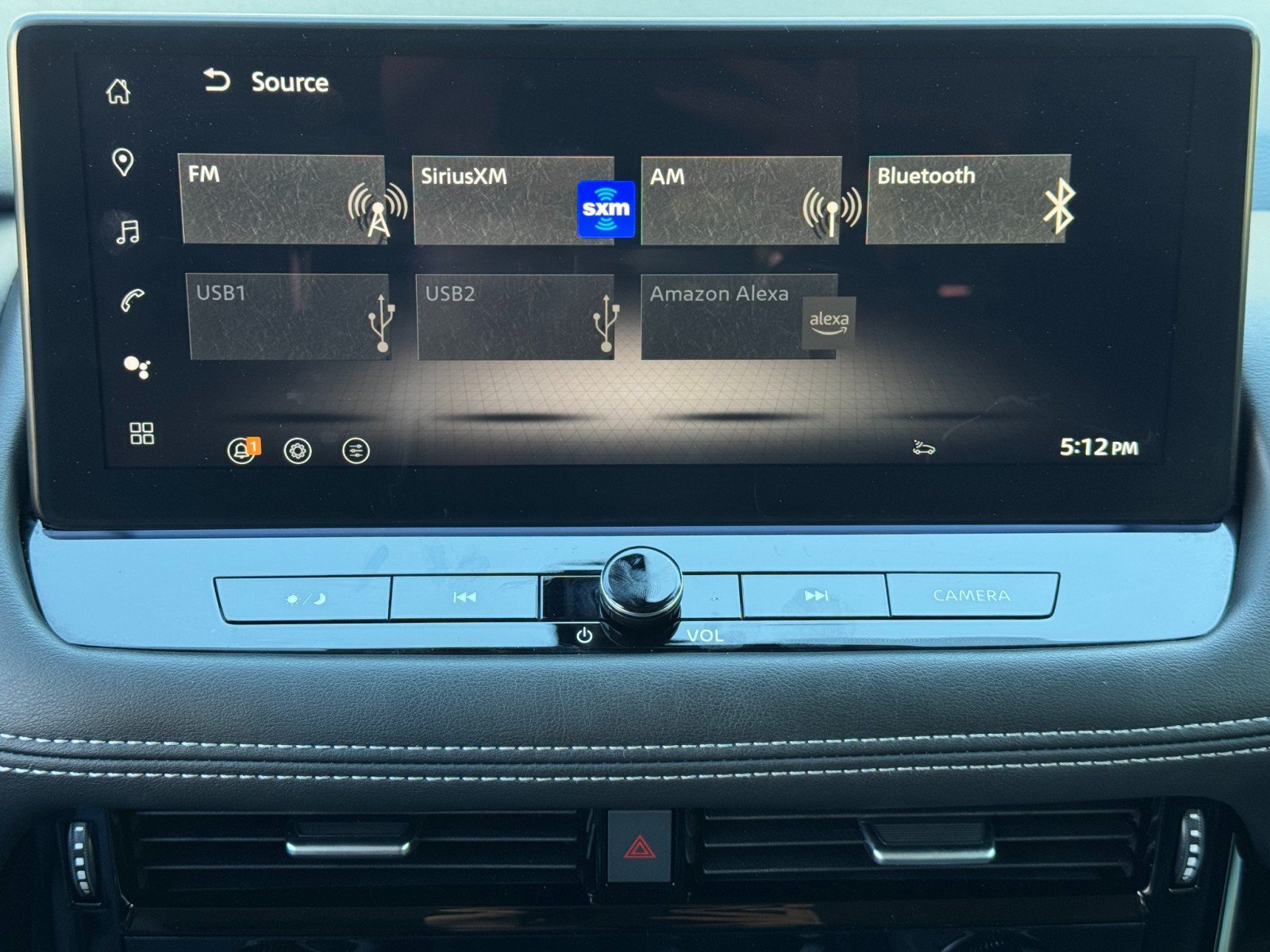 Used 2024 Nissan Rogue SL FWD image 24