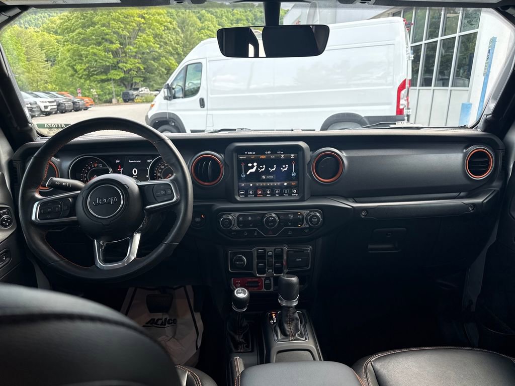 Used 2023 Jeep Gladiator Mojave w/ LED Lighting Group AWD/4WD image 15
