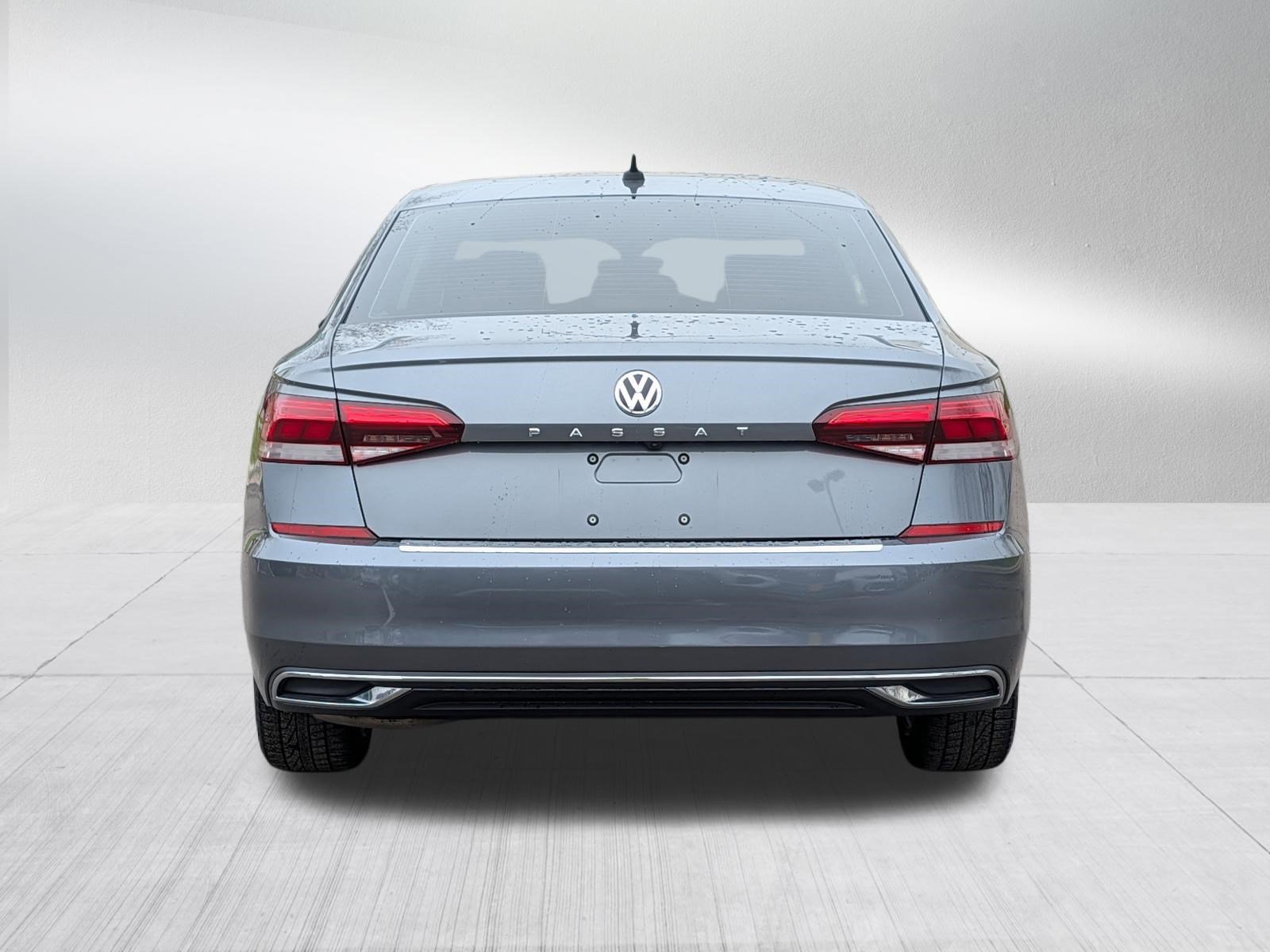 Used 2021 Volkswagen Passat 2.0T SE FWD image 6