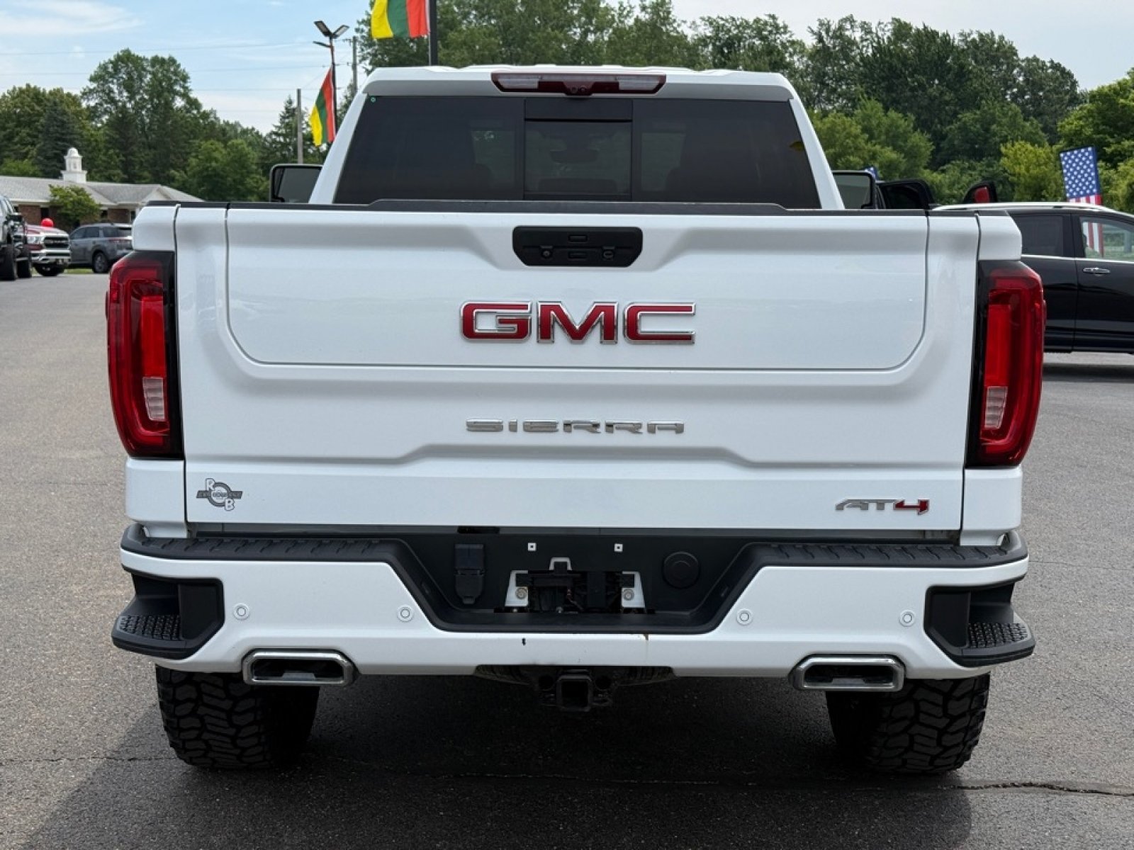 Used 2020 GMC Sierra 1500 AT4 w/ AT4 Premium Package AWD/4WD image 7