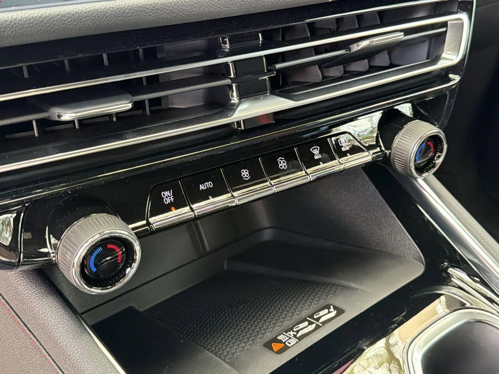 New 2026 Chevrolet Traverse RS FWD image 25