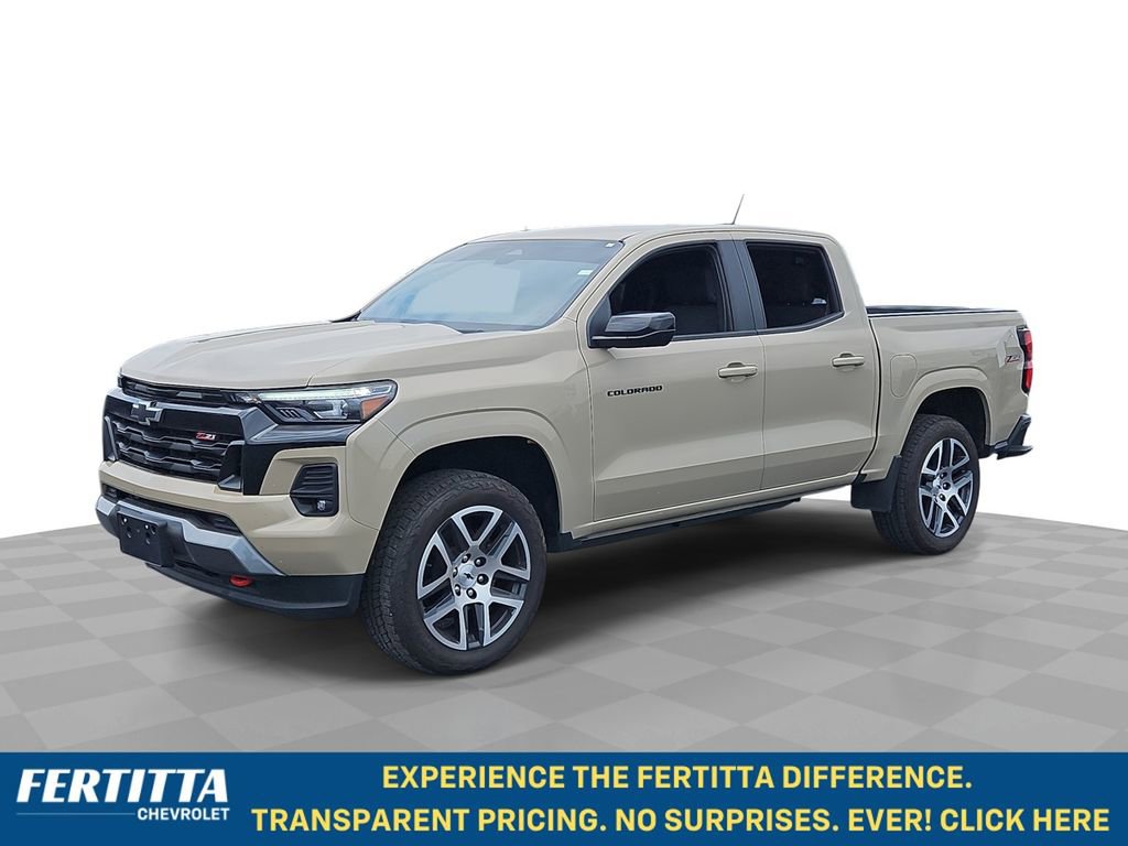 Used 2023 Chevrolet Colorado Z71 w/ Z71 Convenience Package 2