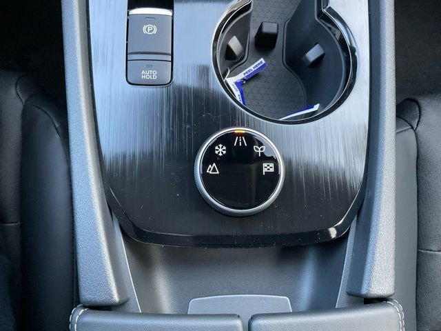 New 2026 Nissan Rogue SV image 24