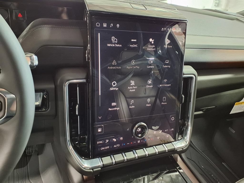New 2026 GMC Yukon Denali w/ Advanced Technology Package RWD image 18