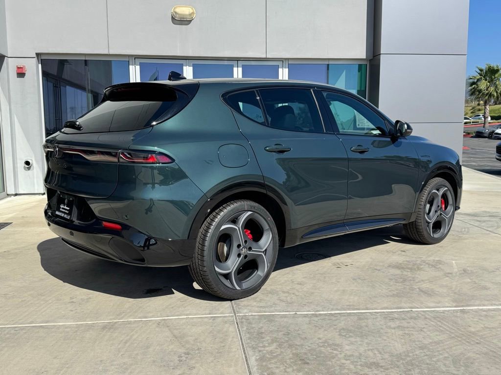 New 2026 Alfa Romeo Tonale Veloce w/ Quick Order Package 23H Volce image 7