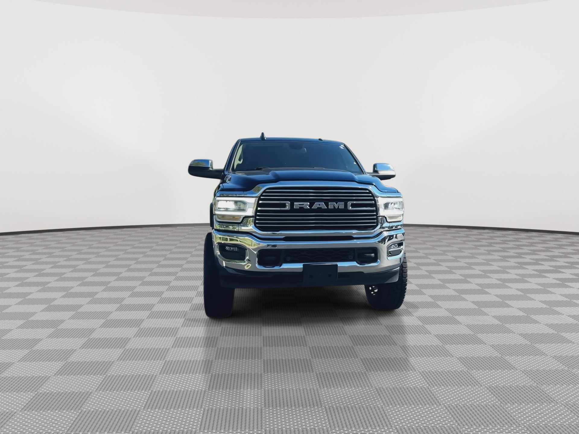 Used 2021 RAM 2500 Laramie AWD/4WD image 3