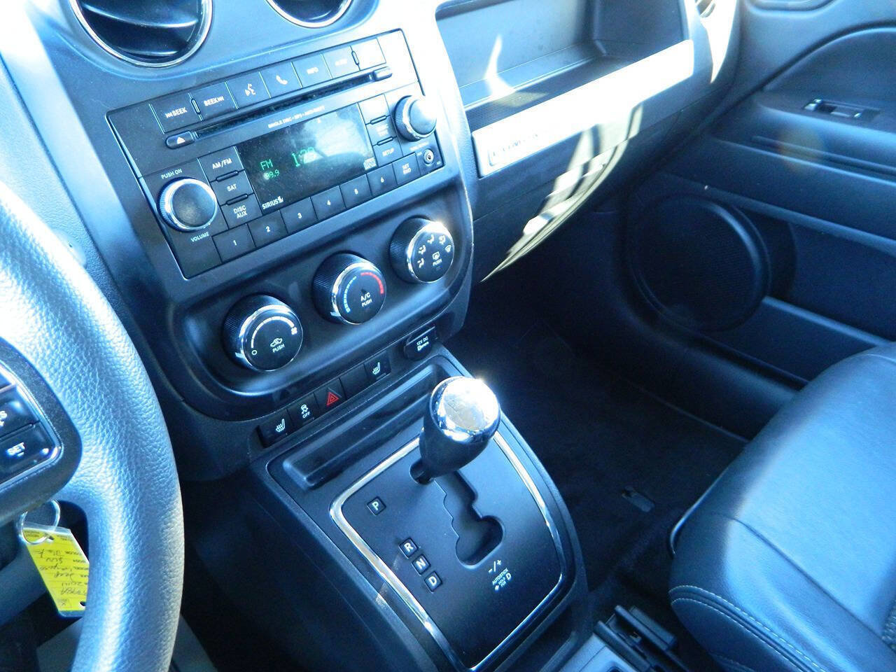Used 2014 Jeep Compass Sport w/ Power Value Group FWD image 19
