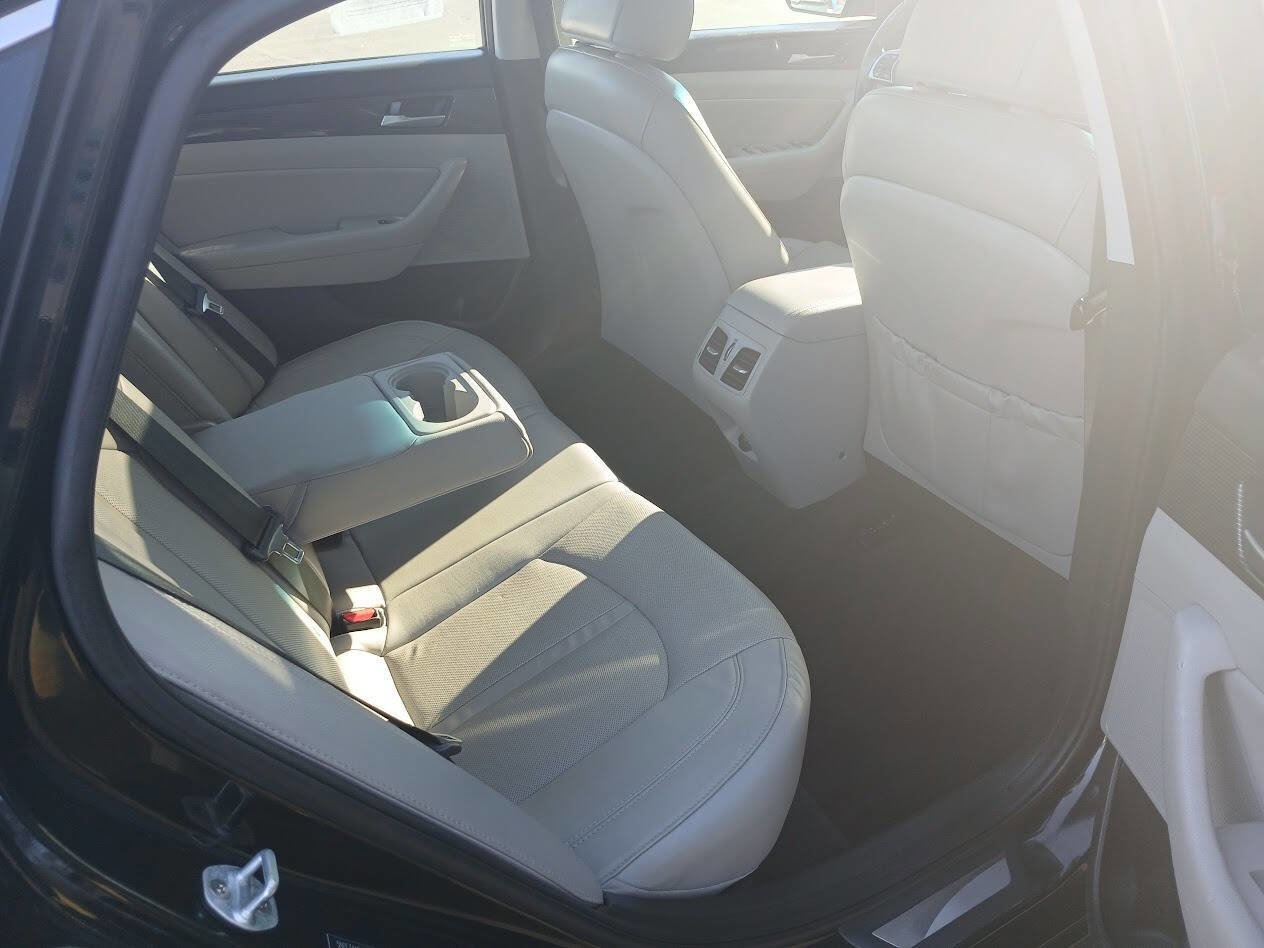 Used 2019 Hyundai Sonata Limited image 19