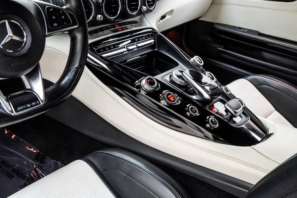 Used 2018 Mercedes-Benz AMG GT Roadster image 18
