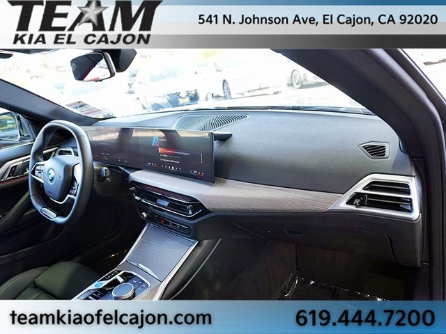 Used 2025 BMW i4 eDrive40 image 11