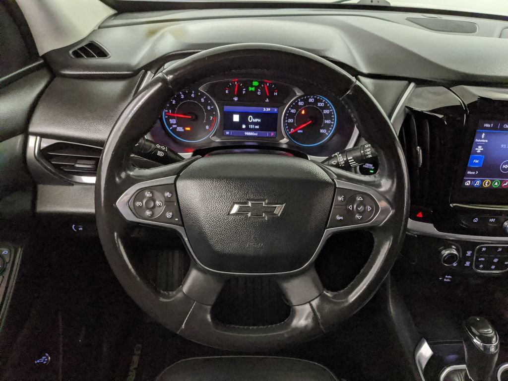 Used 2020 Chevrolet Traverse RS w/ LPO, Floor Liner Package FWD image 11