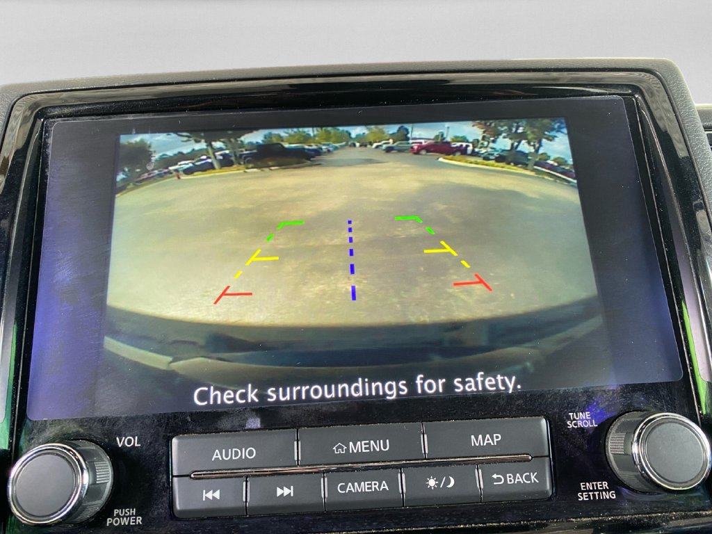 Used 2023 Nissan Frontier PRO-4X w/ Technology Package AWD/4WD image 15