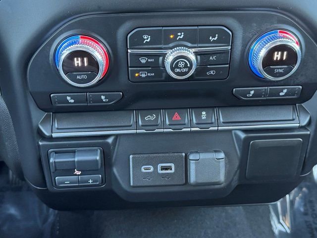 Used 2022 GMC Sierra 3500 SLE w/ SLE Convenience Package image 18