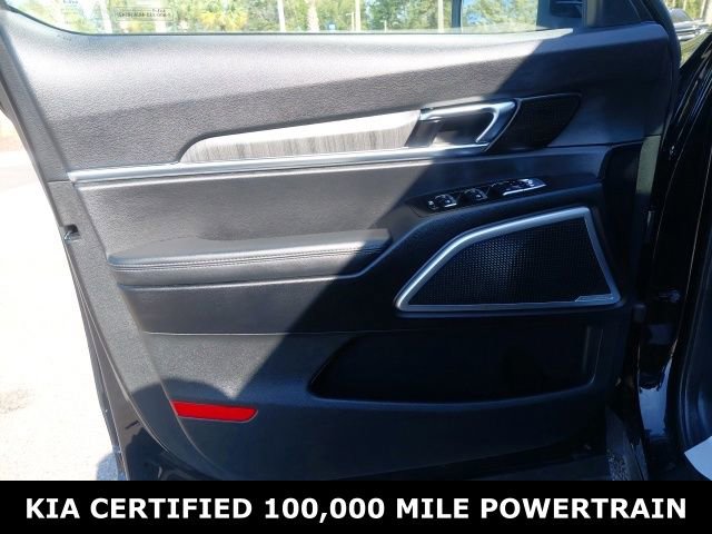 Used 2023 Kia Telluride EX w/ EX Captain's Chair Package image 21