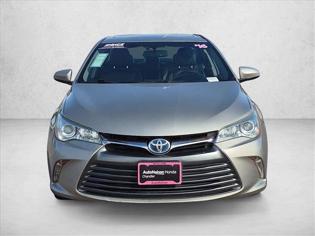 Used 2016 Toyota Camry XLE w/ Moonroof Package FWD image 2