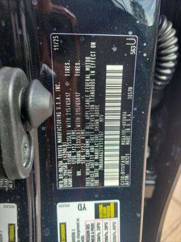 Certified 2026 Toyota Corolla Cross L FWD image 36