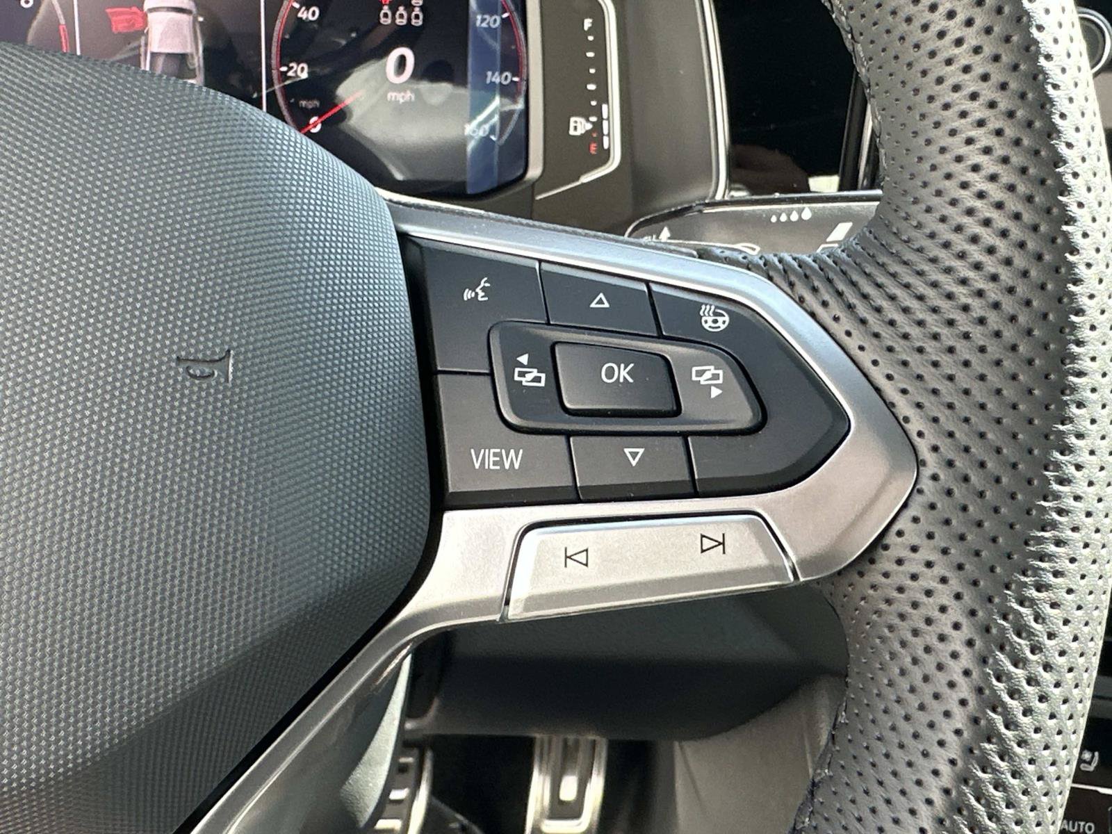 New 2027 Volkswagen Jetta GLI Autobahn FWD image 10