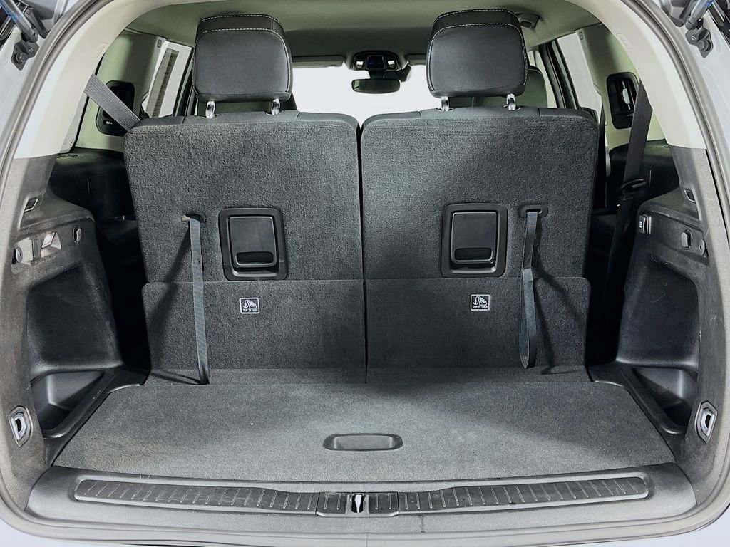 Used 2023 Jeep Grand Cherokee L Laredo image 10