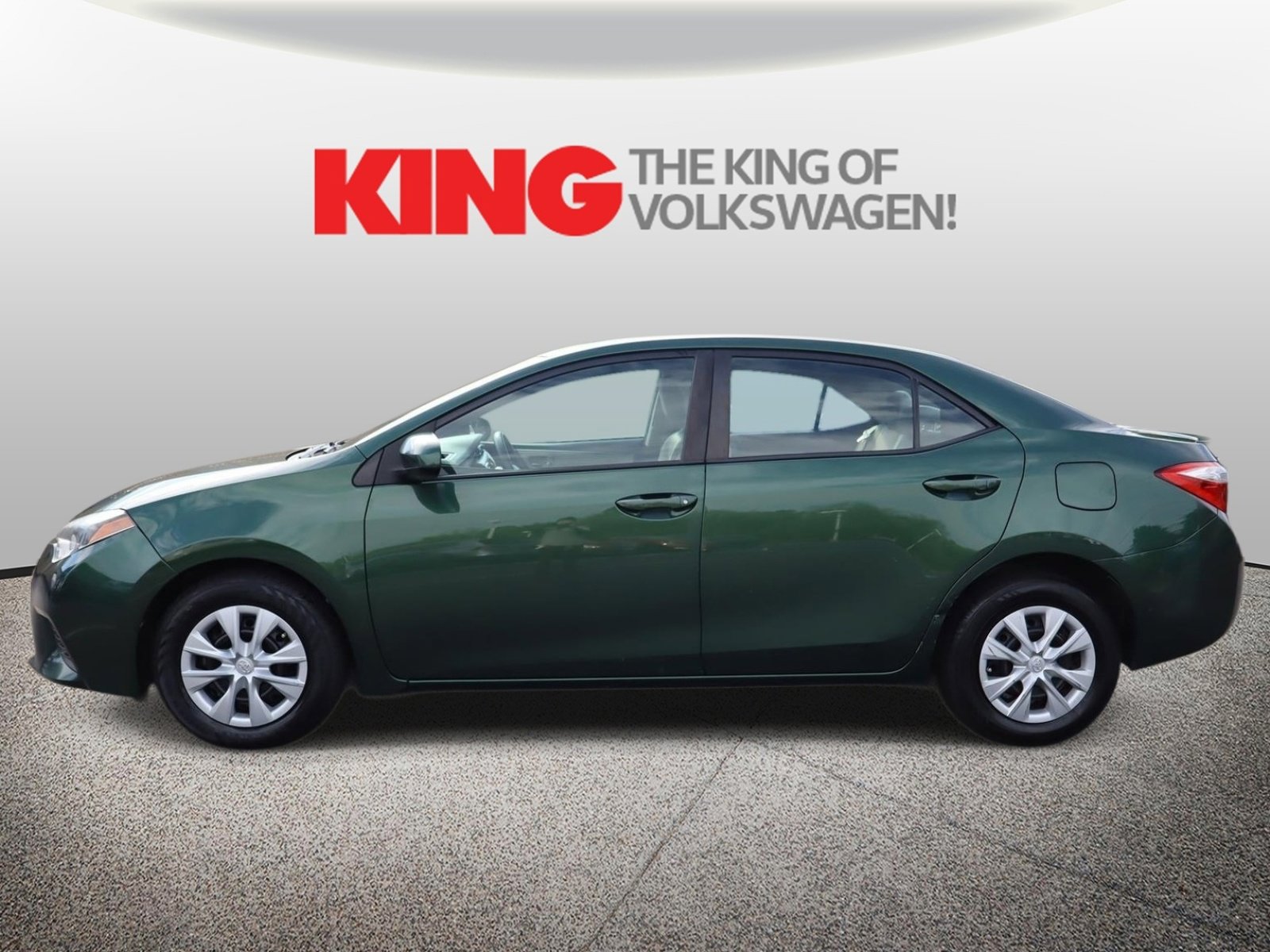 Used 2014 Toyota Corolla LE FWD image 4