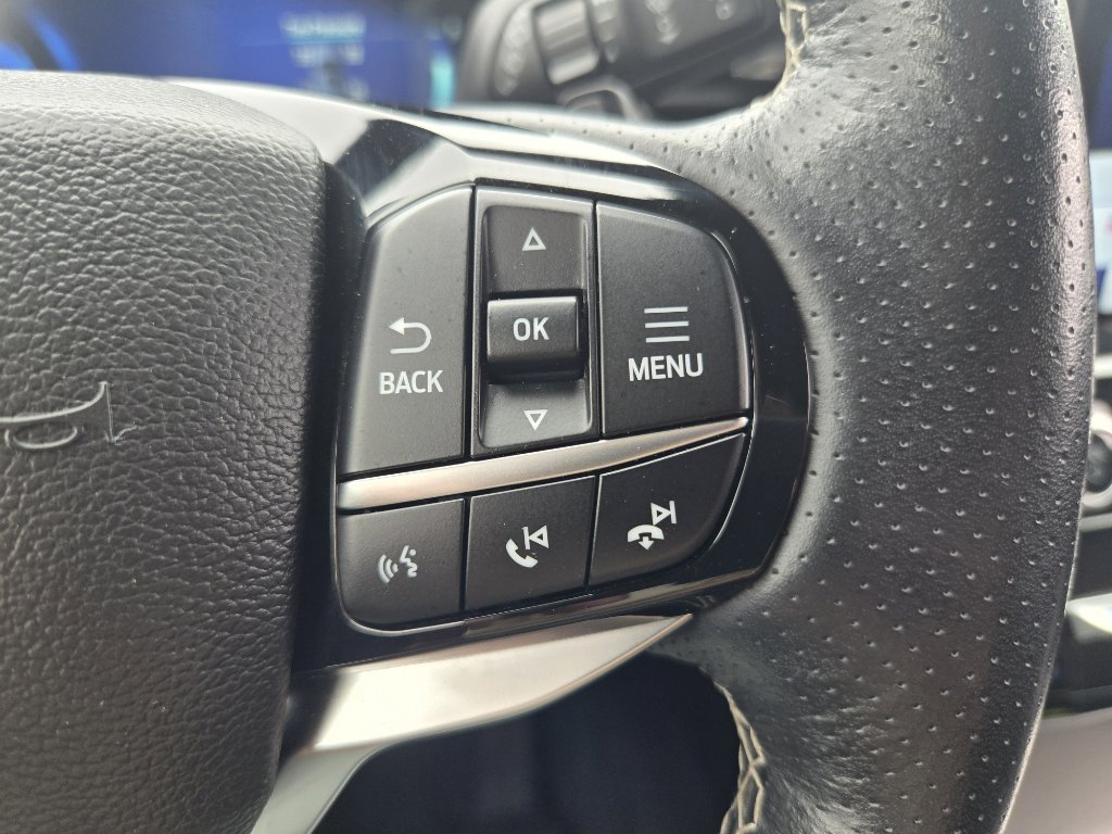 Used 2022 Ford Explorer ST w/ ST Street Pack image 17